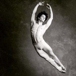 lovelyballetandmore:  Angelo Greco