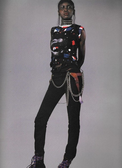 fuckrashida:Alek Wek photographed by Richard Burbridge styled by Edward Enninful with makeup by Pat 