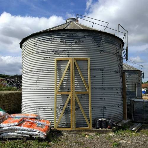 Just made a pair of 9ft doors for the cafe, which will be glad in shiny new tin.
Next I’ll install the internal frame to support them before getting the angle grinder out to make the opening. Love building!
#BlackShedCafe #thetoybarn #sherborne...