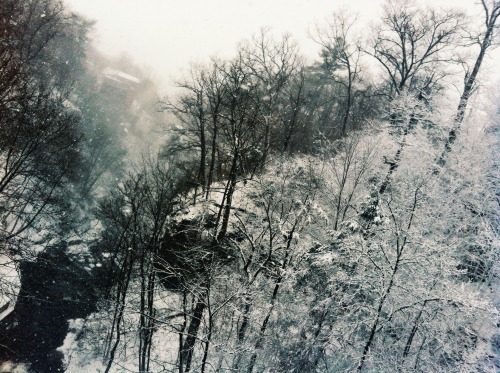 Ithaca in the Wintertime (by elliptical)