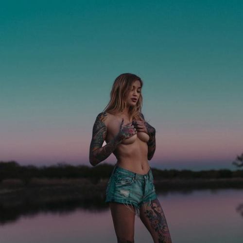 poin00: Torrie Blake Torrie Blake on Instagram porn pictures