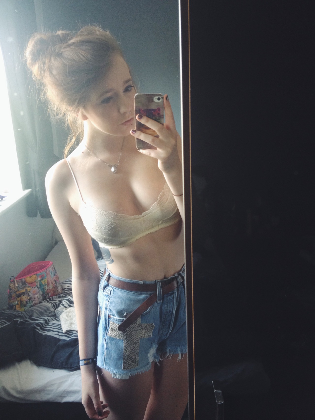 vanswarpedwhore:  ghostxcat:  vanswarpedwhore:  too hot  I srsly wanna look like