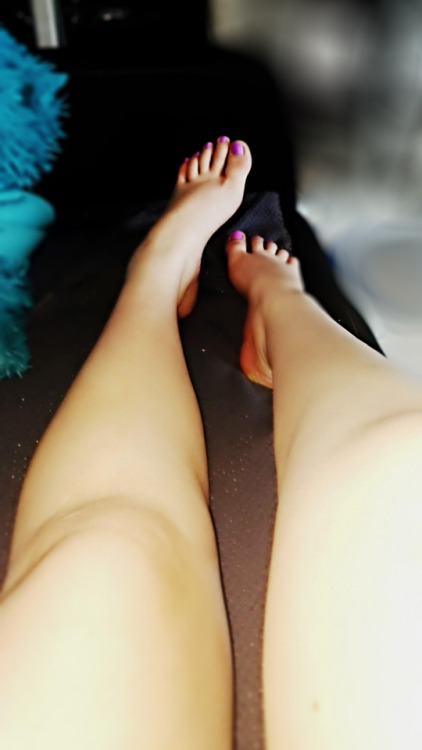footfetishcouple:My sexy legs and feet