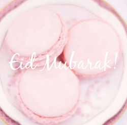 beautyofhijabs:  Eid Mubarak to you all! May Allah fill your hearts with joy &amp; happiness. May he also accept all of our duas and fast that were made and keep us all on the right path inshaAllah.