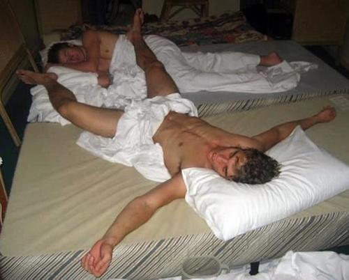 smileyouroncamerablog:  Bed / Sleeping
