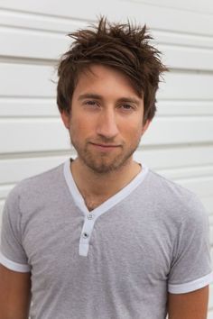 sitchmamuelson:  Gavin has 2 hair styles: The “Adorable 16-Year-Old Boy” And the “Spiked Hunk of Love” There is no in between. 