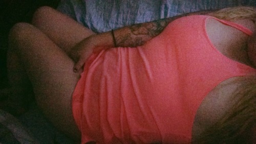 lotzoflust: A dress is useless unless it’s for a man to completely destroy you out of it&helli