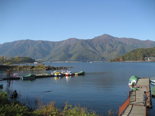 IMG_8557 on Flickr. Lake Kawaguchi in Fujikawaguchiko, Yamanashi