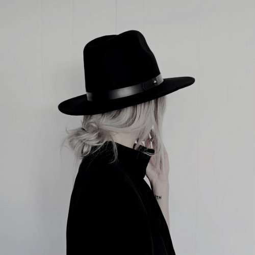 caclypso: MOODBOARD: Witches “Never put your faith in a Prince. When you require a miracle, tr