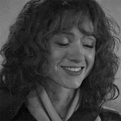 NANCY WHEELER In Stranger Things 4x09: “The Piggyback”