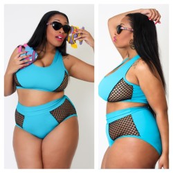 fffab:  Nakimuli bathingsuit game is so on point for us voluptuous sistahs