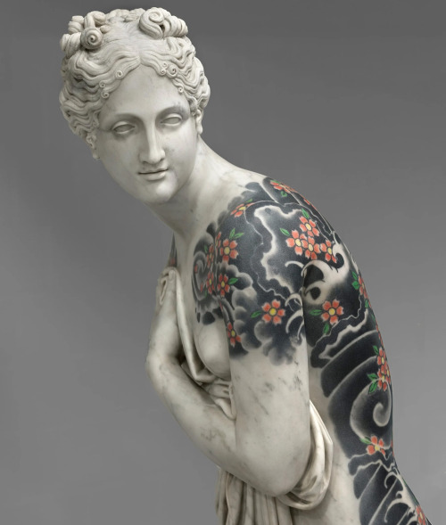 Tattooed Venus of Milo by Fabio Viale