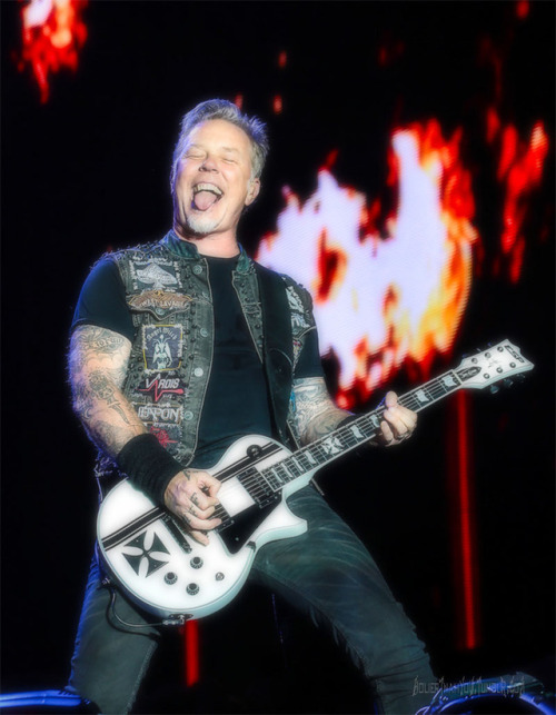 Porn holierthanyou:  James Hetfield2015 photos