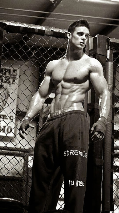 hyper-masculine:    ► HYPER-MASCULINE ♂ ◄ [page]♂ ♂♦ Hyper-Masculine ARCHIVE ♦ [all pics]    