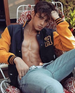 muscleteen:  You like it? Follow me www.muscleteen.tumblr.com Get 15% OFF 💸 on www.jjmalibu.com 🍍 Using Promo Code : MUSCLETEEN