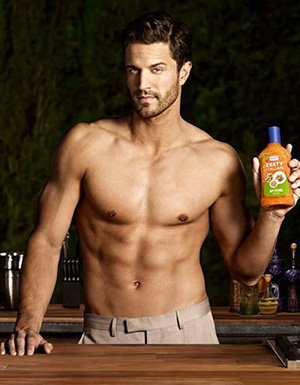 kunari:  destroyergoddess:  so this is Krafts Zesty Italian advertisement that Millions