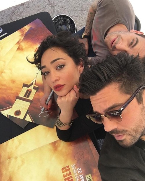 gilgunized:At #sxsw 2016 #Repost from @entertainmentweekly - Jesse, Tulip &amp; Cassidy. #Preacher :