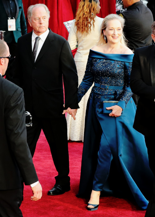 fionagoddess:Don Gummer and Meryl Streep attend the 89th Annual Academy Awards at Hollywood & Hi