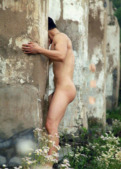 https://male-dreams-blog.tumblr.com/post/118349723275
