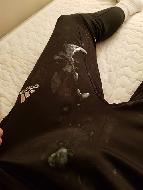 swedishtrackieboy: More stains