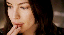 shadowcats:  ‘A Short Film about Kissing’ Directed by Wim Wenders, starring Liv Tyler (x) 