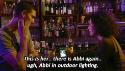 maximoffvvanda:  Ilana + adoring Abbi   What show is this?