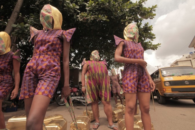 blackcontemporaryart:   Wura-Natasha OgunjiWill I still carry water when I am a dead