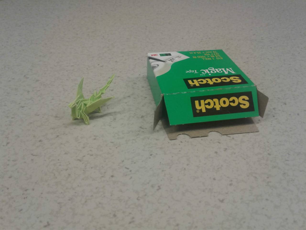 randomencounters: xensilverquill:   so i walked into the lab today and i did a double take because i saw a friend a tiny friend a tiny origiami dragon friend TINY GOOD GREEN BOI!!   Encounter: an extremely small Green Dragon 