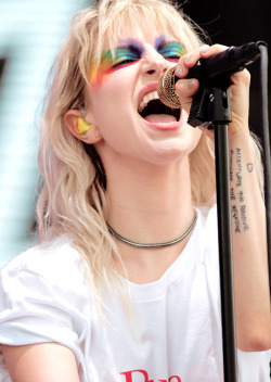 paramorefold:great stage park, manchester,