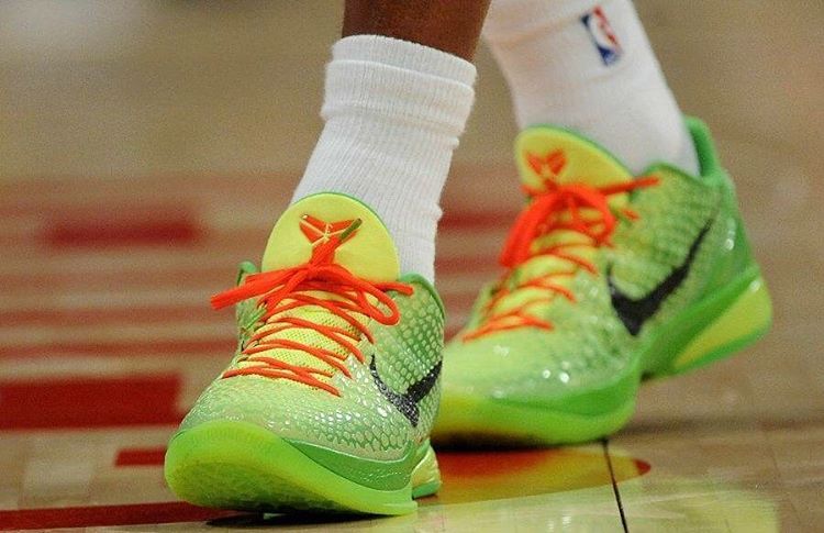 nike zoom kobe vi grinch