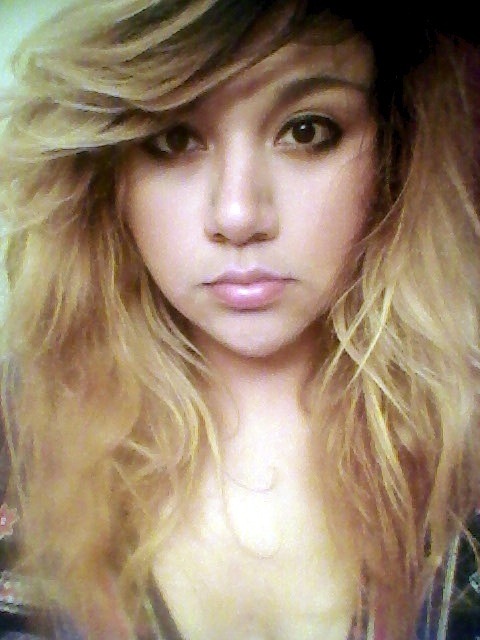 chubby-bunnies:  Im a size 16 and i can still break hearts ;)  http://hollyjets.tumblr.com/  I agree