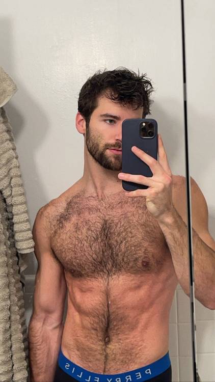 pappaw1237:  Damn hot hairy manhunt