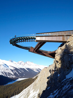 dezeen:Sturgess Architecture’s Glacier