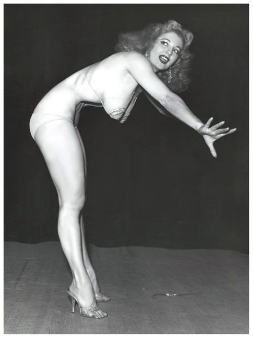 burleskateer: Tempest Storm       (aka. porn pictures