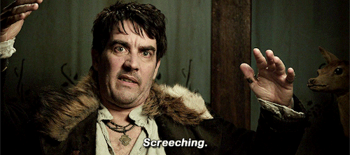 aaronsjohnsson:What We Do In The Shadows (2014) dir.Taika Waititi, Jemaine Clement