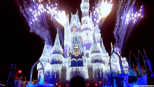 XXX mickeyandcompany:  Elsa lights Cinderella photo
