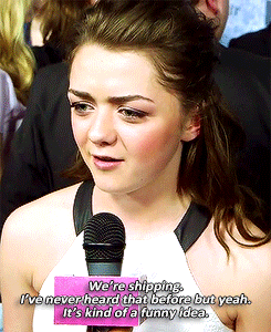 princessaryastark:Maisie talks about shipping (x)