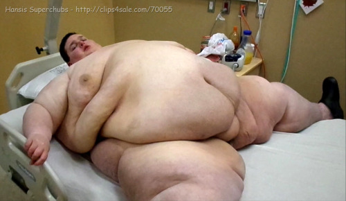 plumppiglet: masterfattener: Love this guy Keep following me and you’ll end up like this. My goals