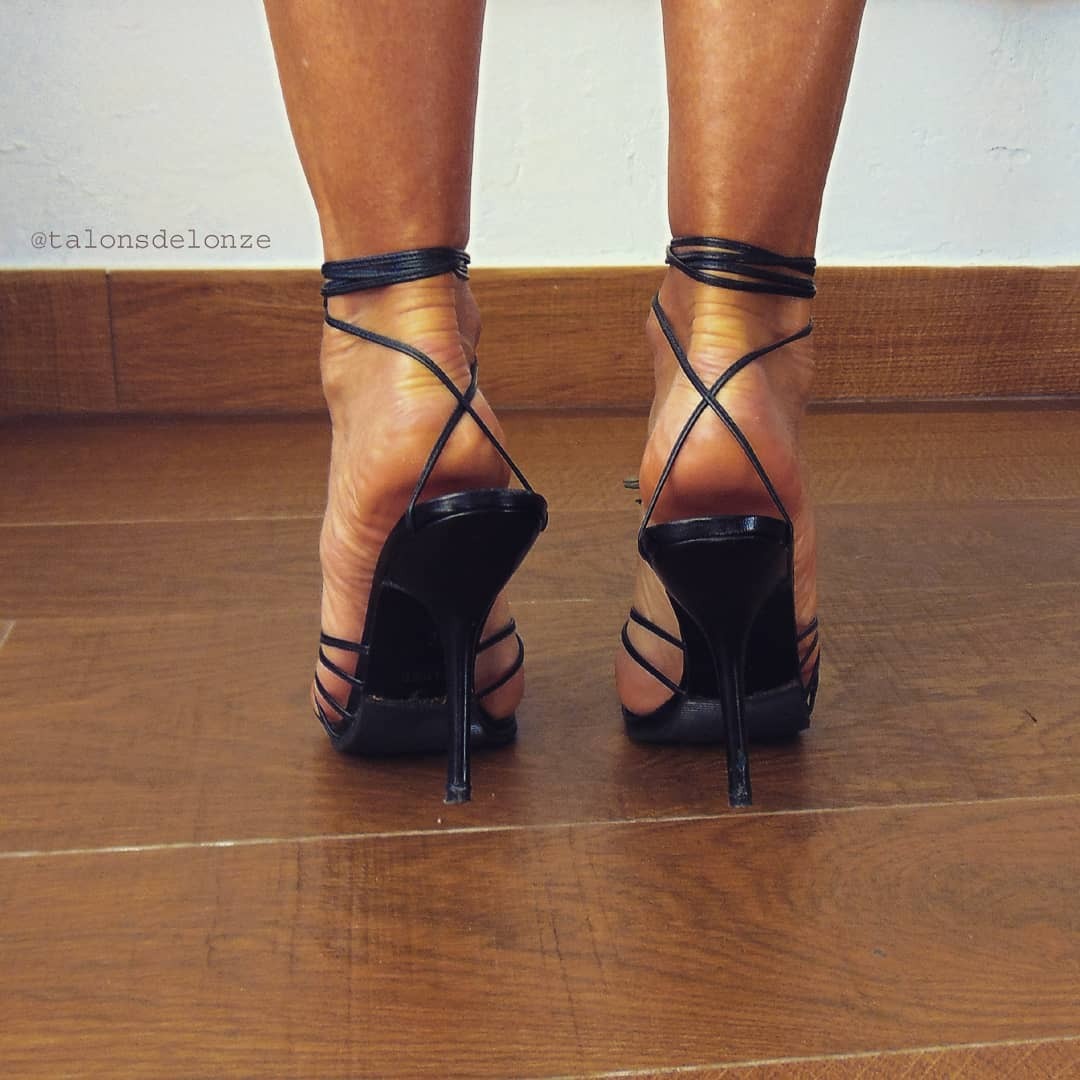 talonsdelonze:  Well worn @yanko_shoes stiletto sandals, I resist getting rid of