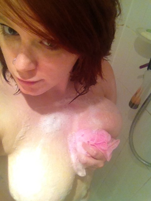 Sex l-ittlegirlx:  Me in the shower :) pictures