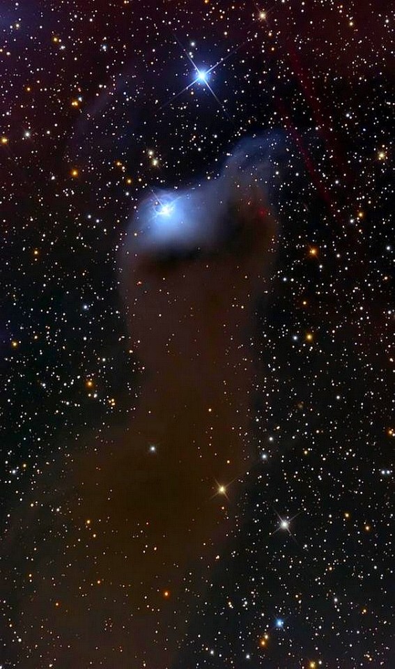 Described As A “dusty Curtain” Or “ghostly Apparition”, Mysterious Reflection Nebula VdB 152