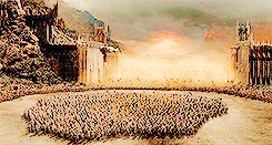LOTR MEME  » one film   ↳ The Return of the King (2003) End? No, the journey doesn't end here. Death
