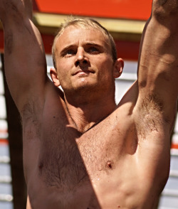 https://64.media.tumblr.com/7e87f21338ab00362e44b8b11ae515f3/tumblr_ociu1vOj2f1qce4azo1_500.jpg
