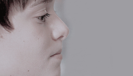 elevsen:When you turned eight, I gave you that huge box of crayons. Do you remember that? It was 120