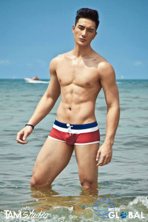 hunkxtwink:  Mr Vietnam Mr Global 2015 Hunkxtwink - More in my archive