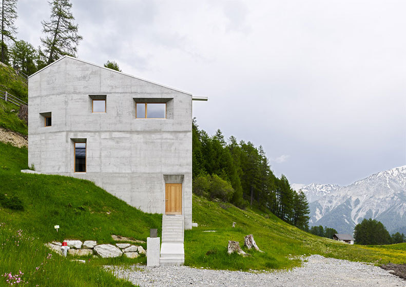 architags:  ISELIN Architektur. Cottage in Val Müstair. Switzerland. photos: Georg