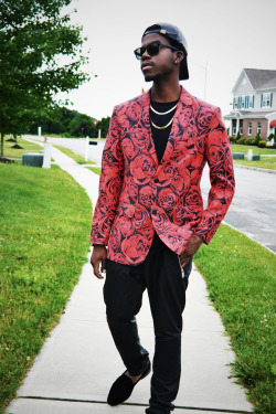 Blackfashion:  Courtney, 20, Nyc Submitted By: Manhattantoparis.tumblr.com Suit:
