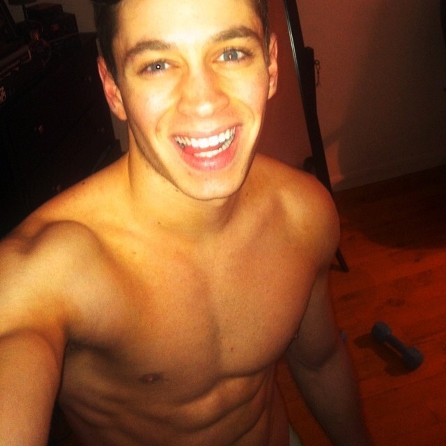 hotguypics:  @dandina1