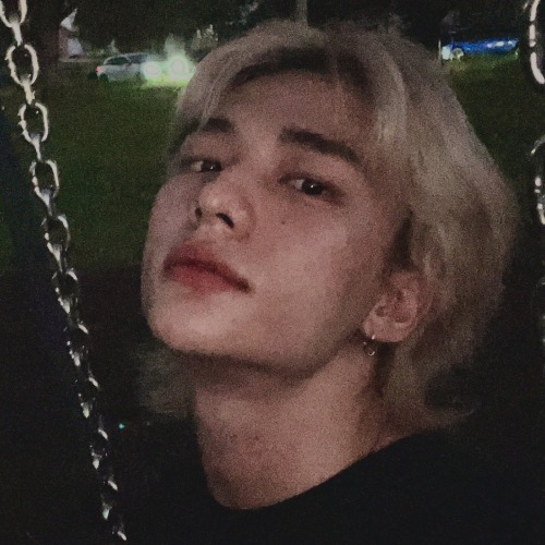 Hwang Hyunjin Icons.