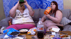 woodsgotweird:  Fat Slob Burp-a-Thon with Ivy Davenport Fatasses Wood and Ivy Davenport have been slobbin’ it up a lot in the short time that they have been roommates on their vacation. After shooting so much all day, they can’t help but need to relax